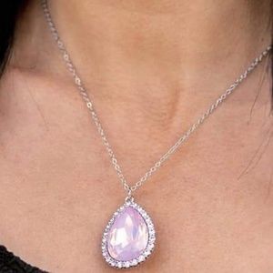 Pink necklace/ earrings paparazzi